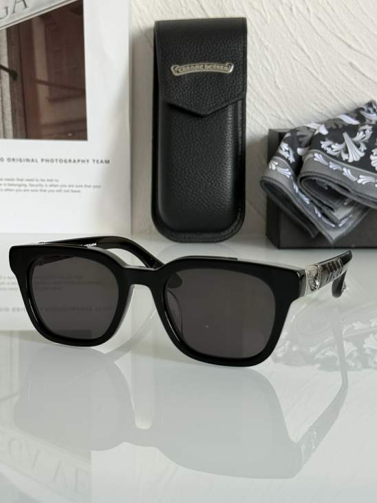 Picture of Chrome Hearts Sunglasses _SKUfw73375266fw